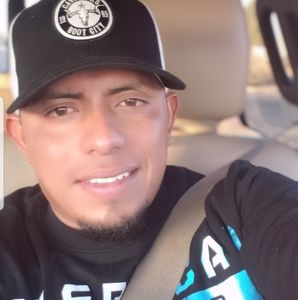 Meet your Posher, Adan